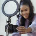 Pourquoi la vidéo est le format roi du marketing digital au Cameroun